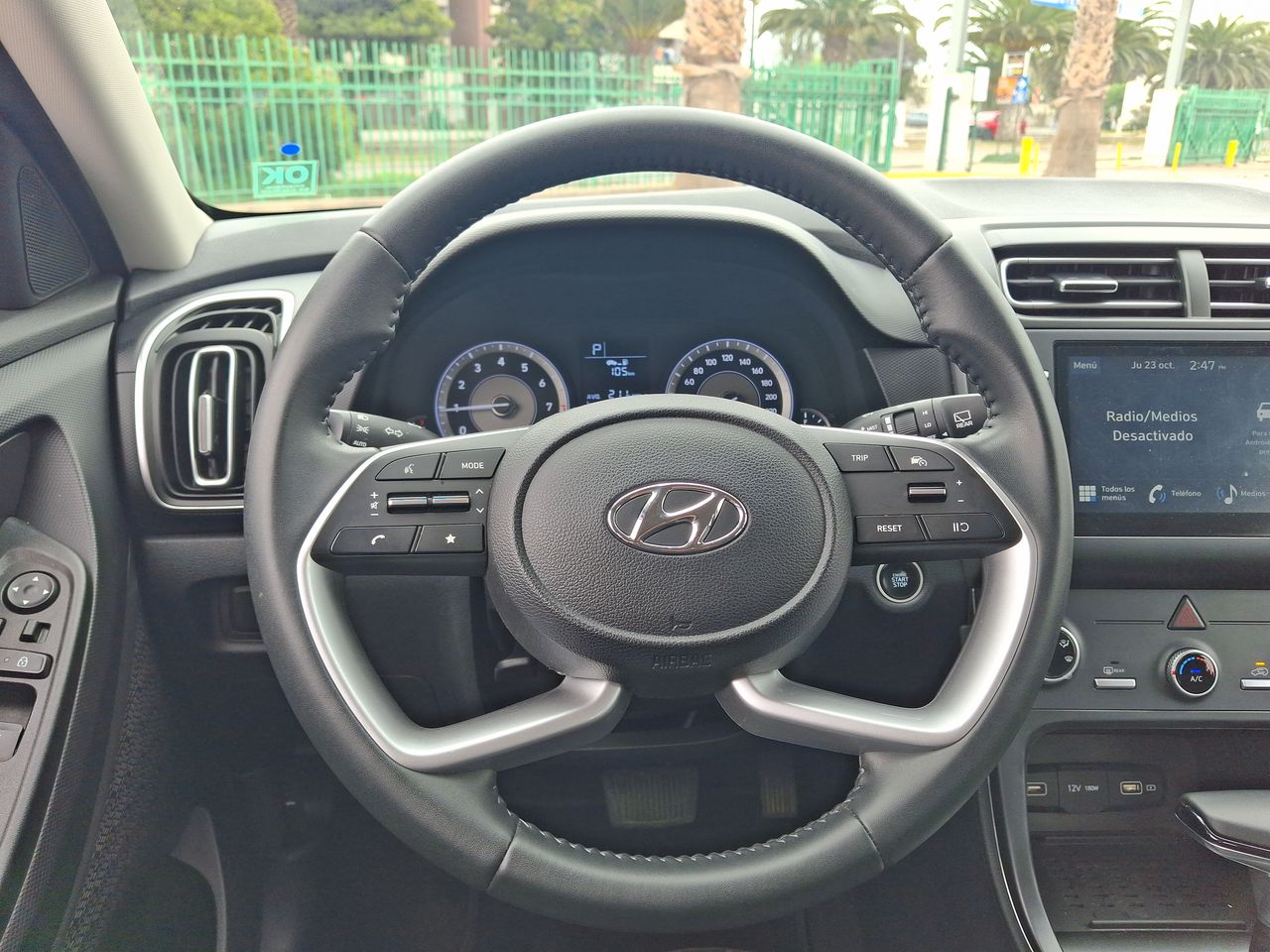 HYUNDAI - 25