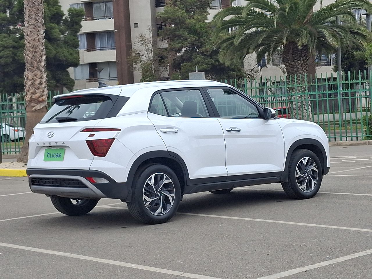 HYUNDAI - 7