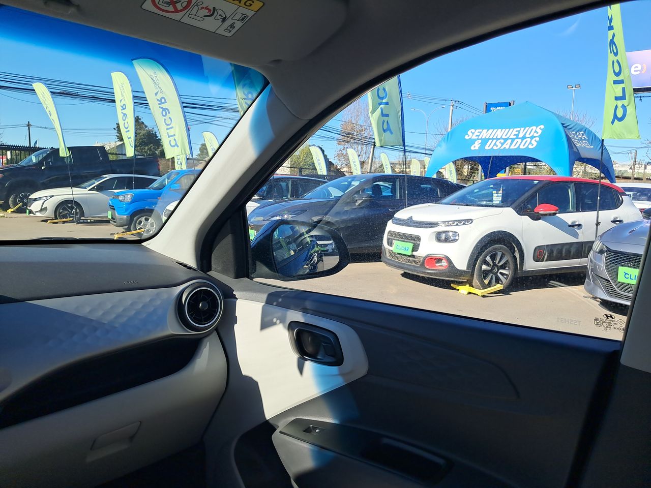 HYUNDAI - 10