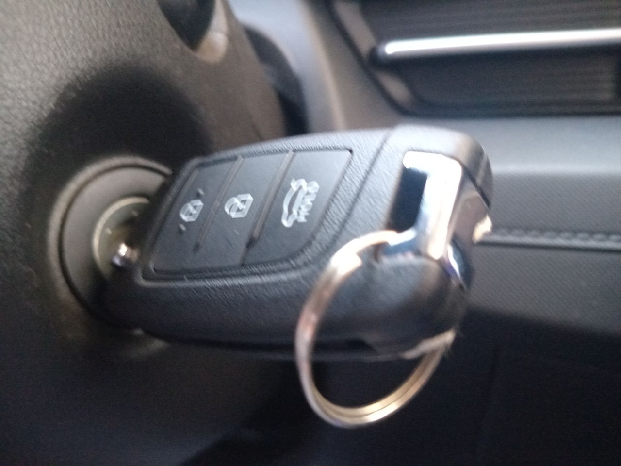 HYUNDAI - 33