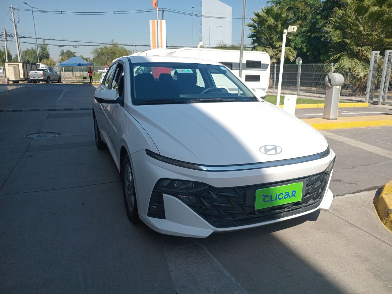 HYUNDAI - 1