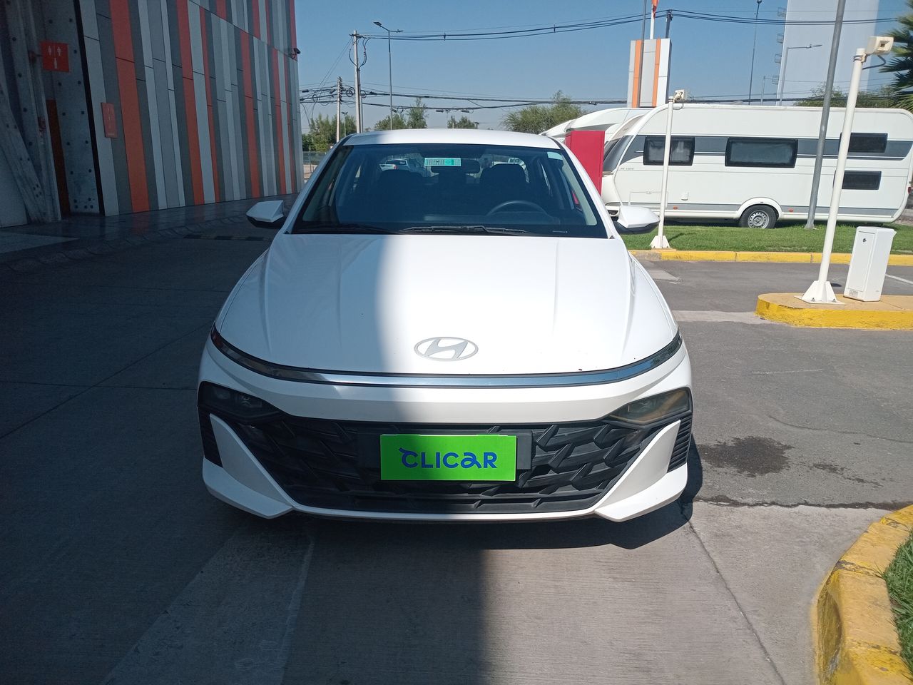 HYUNDAI - 2