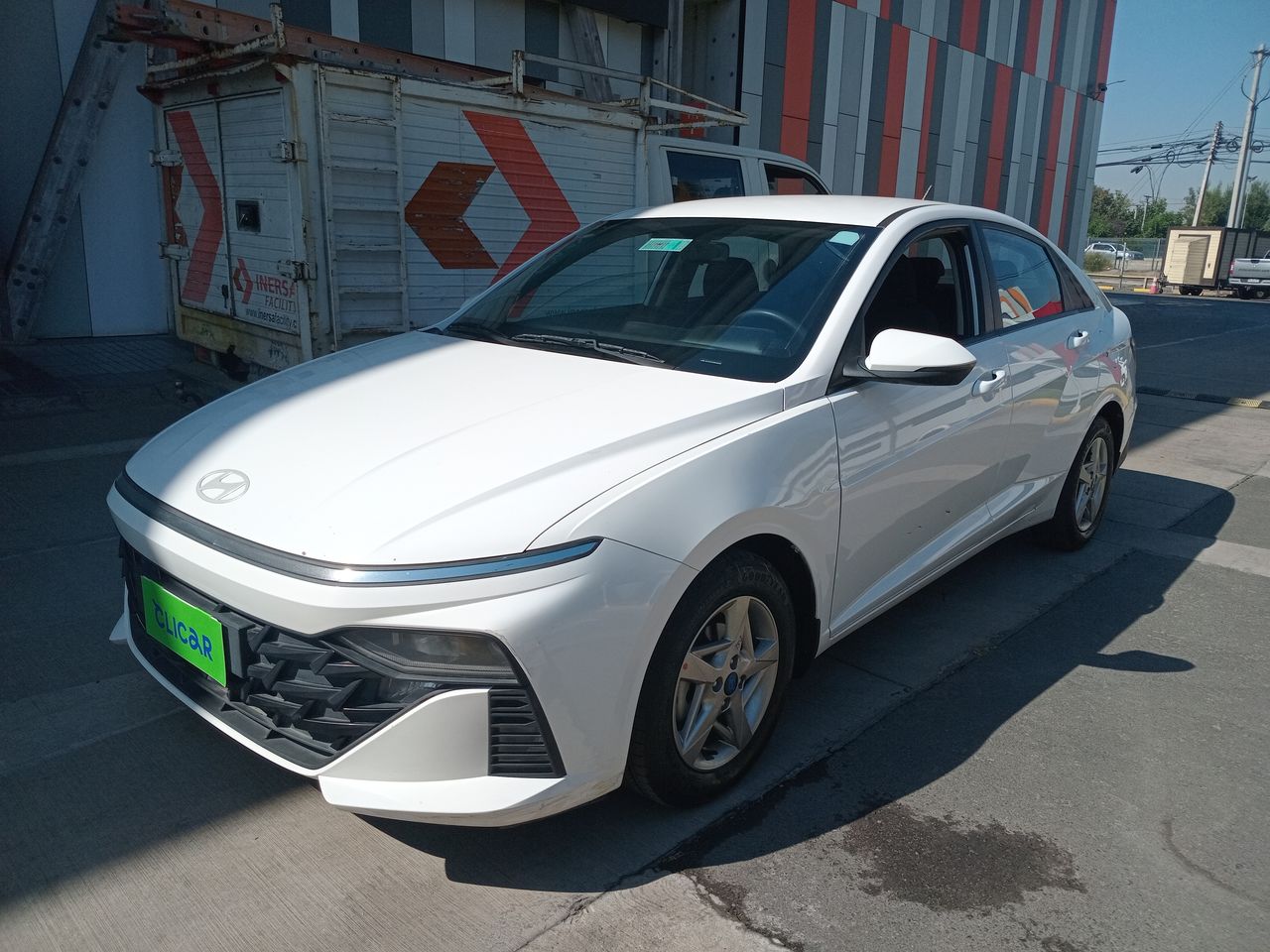 HYUNDAI - 3