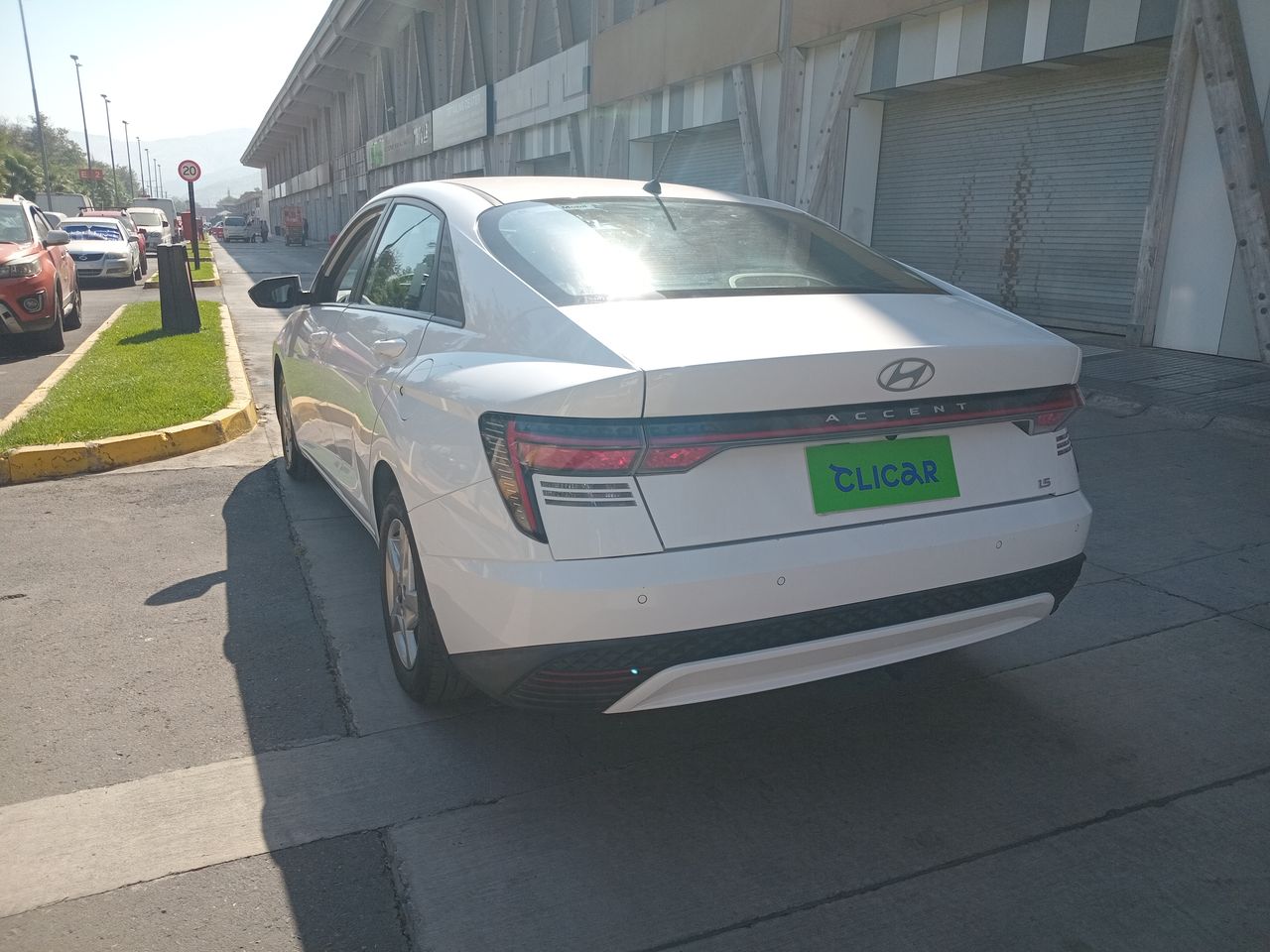 HYUNDAI - 5