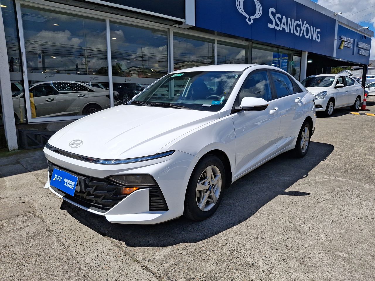 HYUNDAI - 3