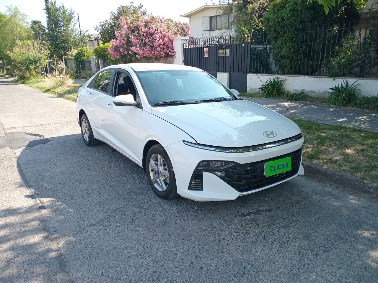 HYUNDAI - 1