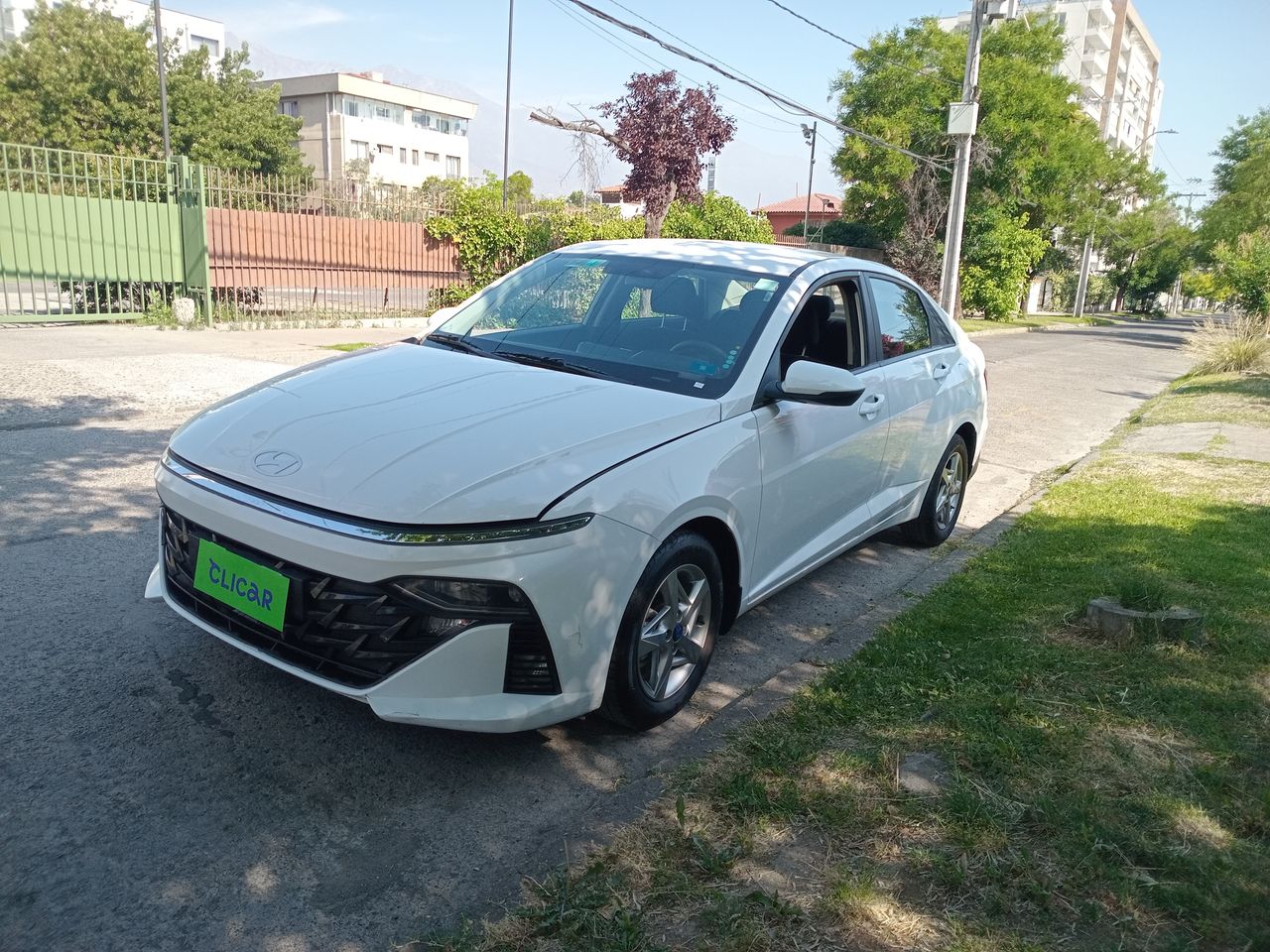 HYUNDAI - 3