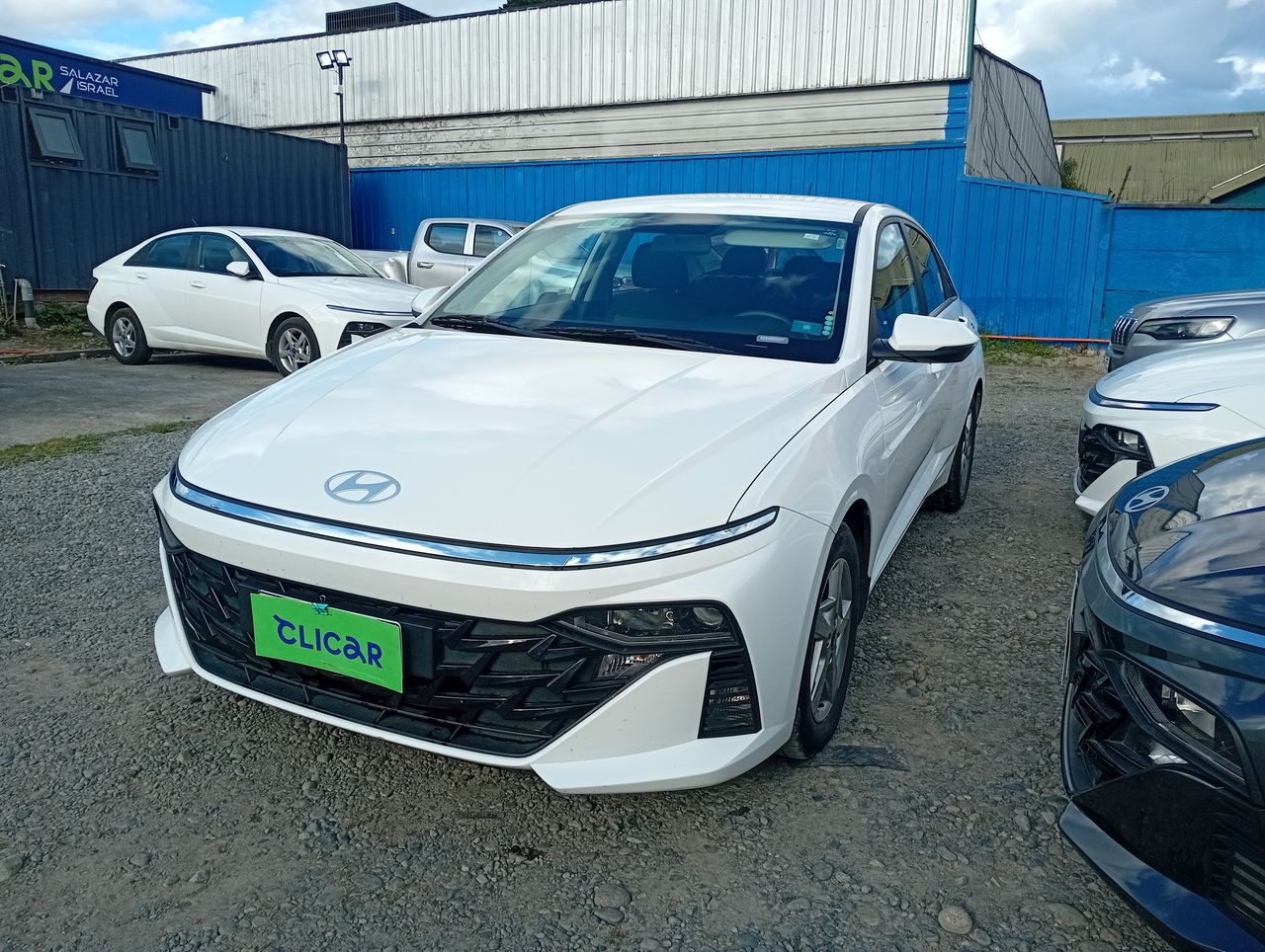 HYUNDAI - 3