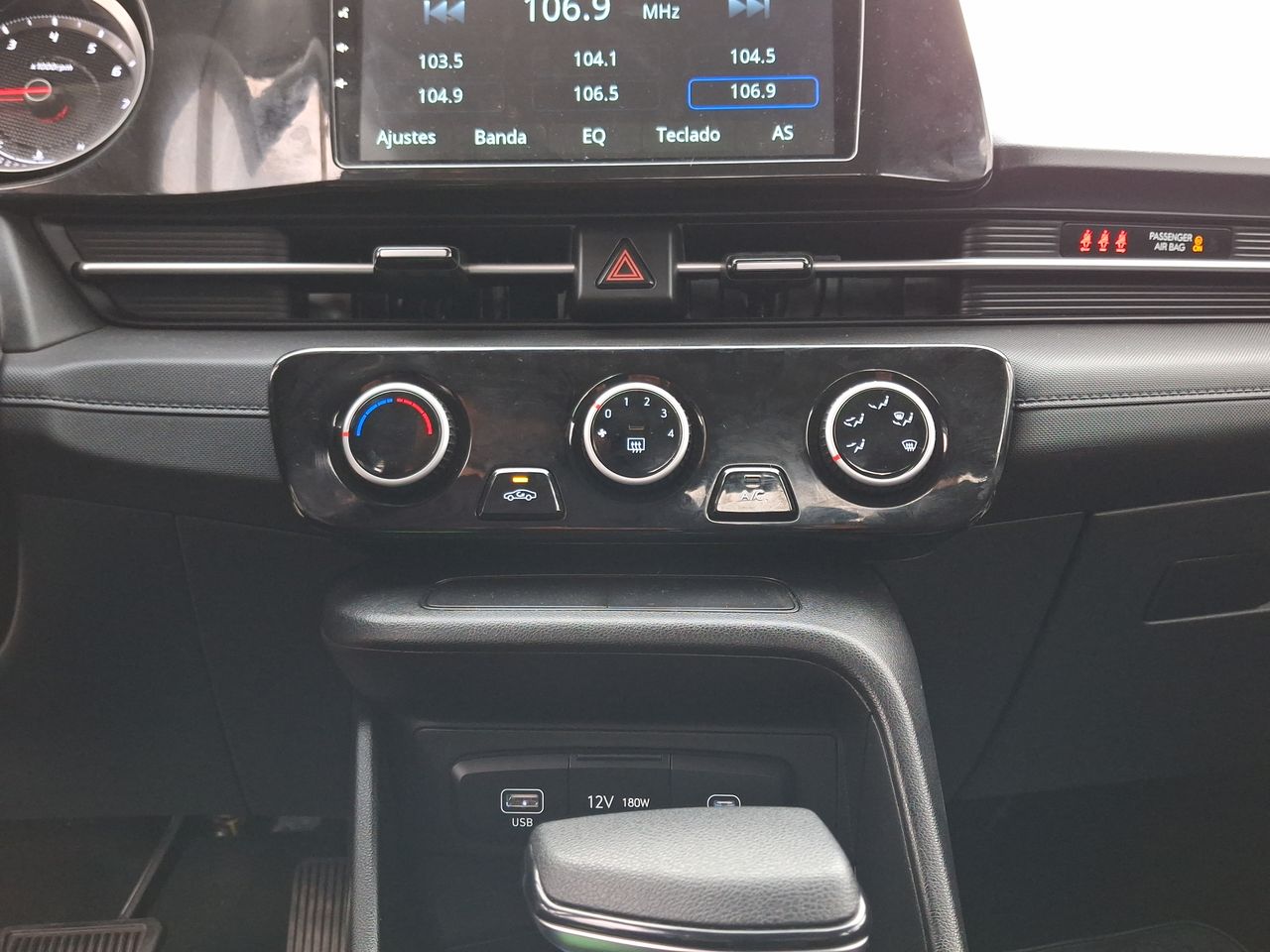 HYUNDAI - 29