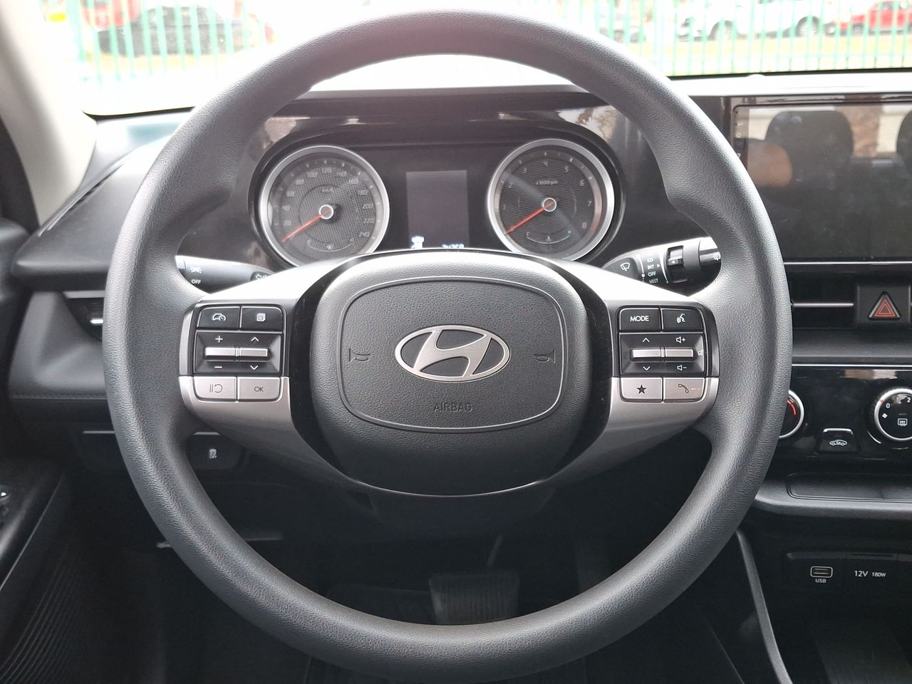 HYUNDAI - 24