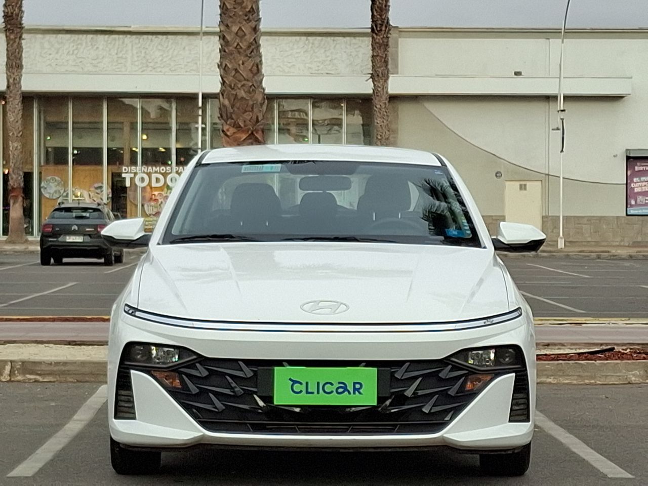 HYUNDAI - 2