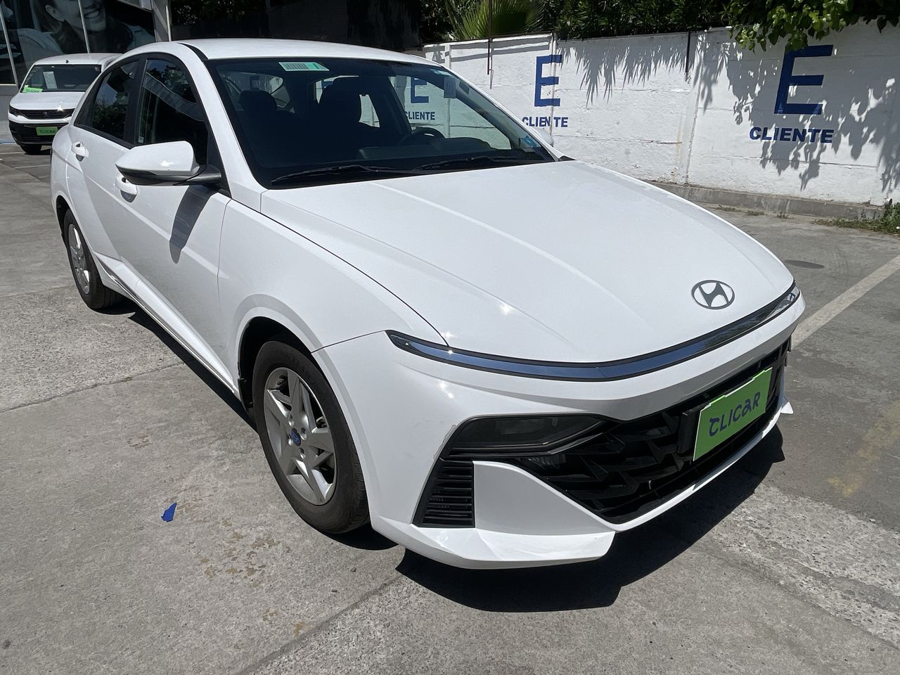 HYUNDAI - 1