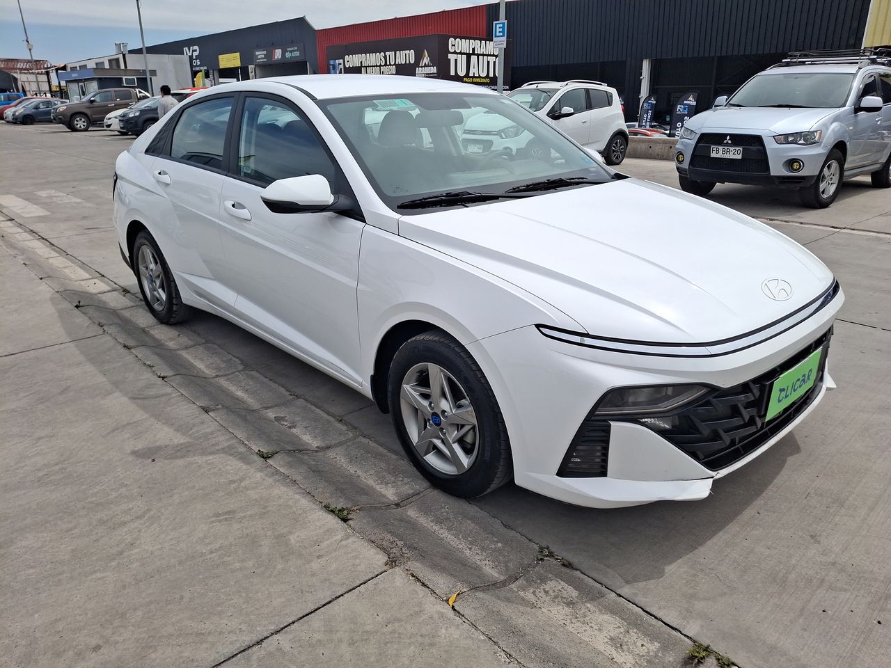 HYUNDAI - 1