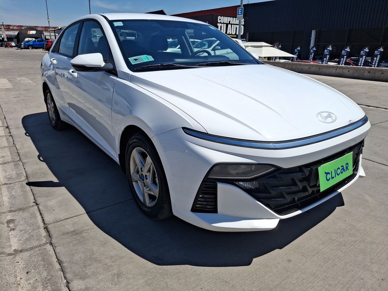 HYUNDAI - 1
