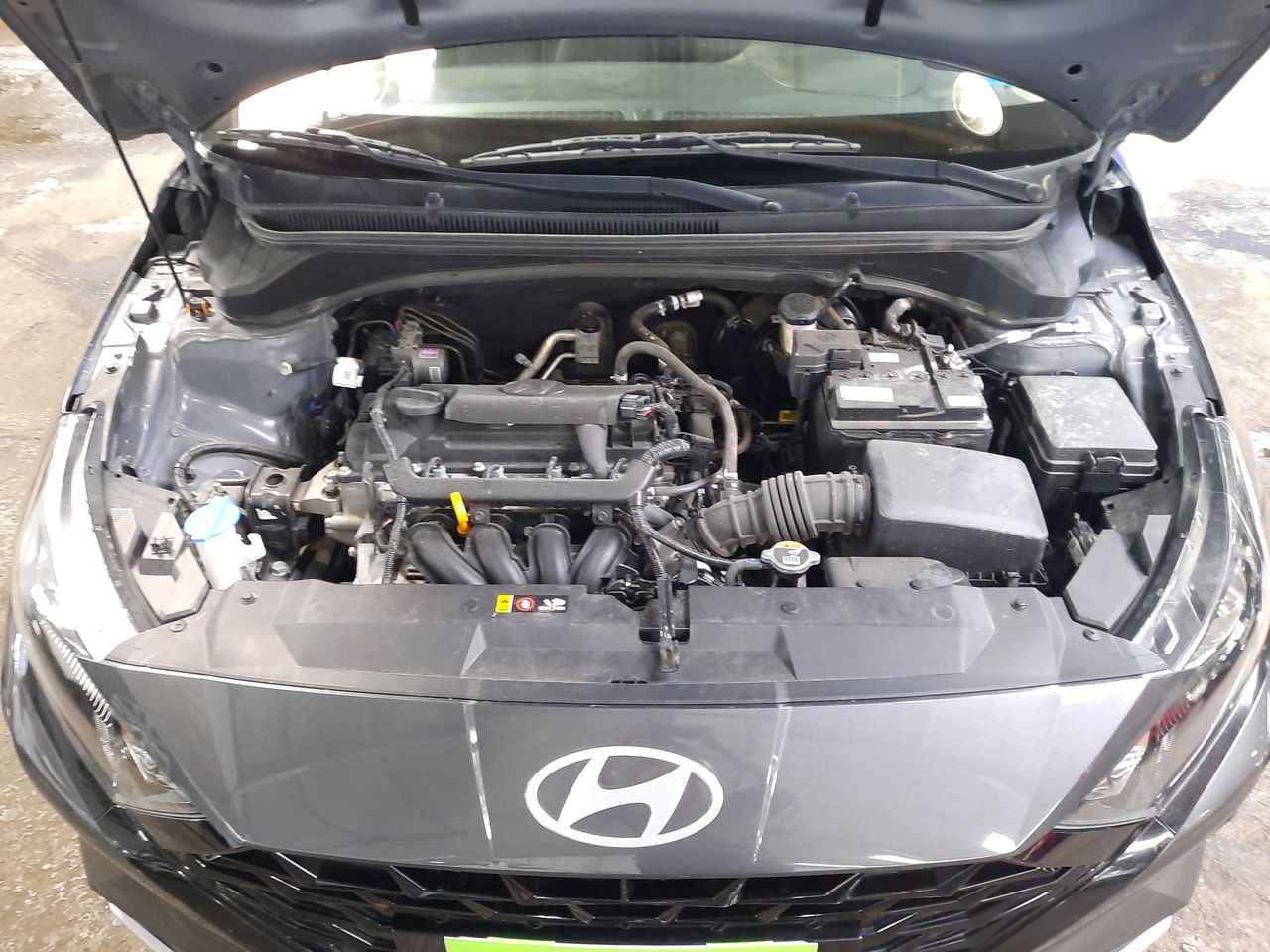 HYUNDAI - 18