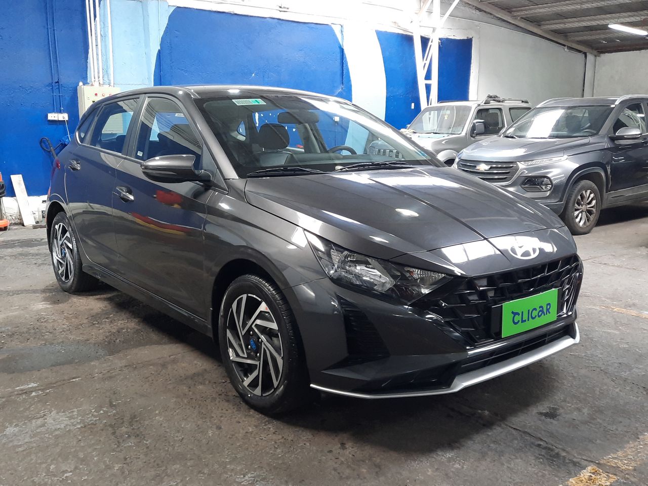 HYUNDAI - 1