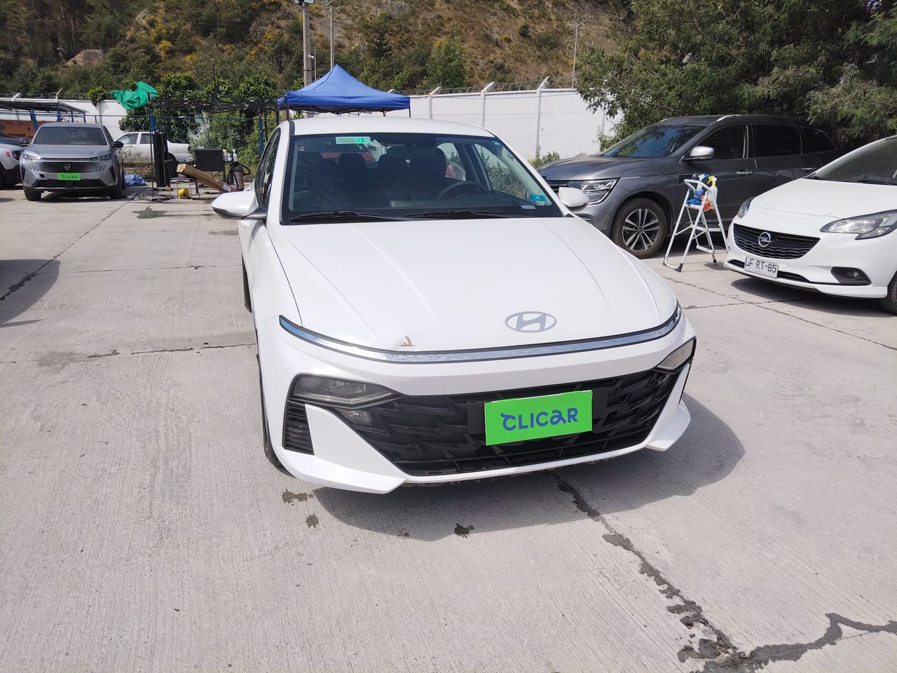 HYUNDAI - 1