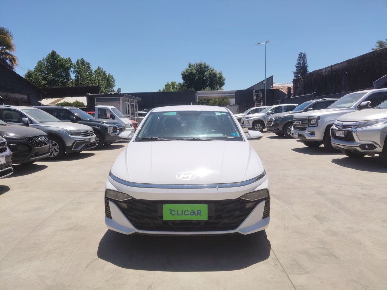 HYUNDAI - 2