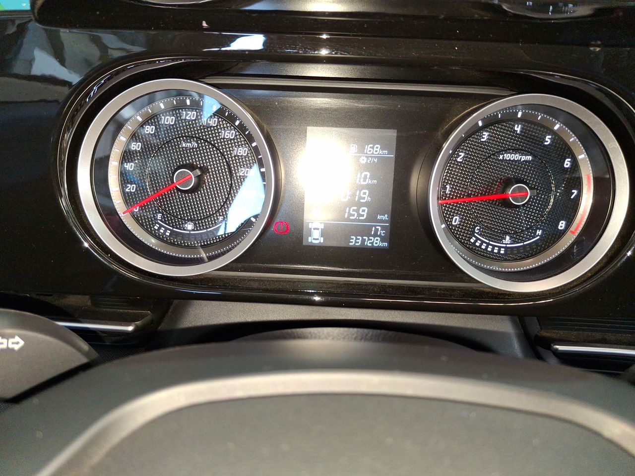 HYUNDAI - 26