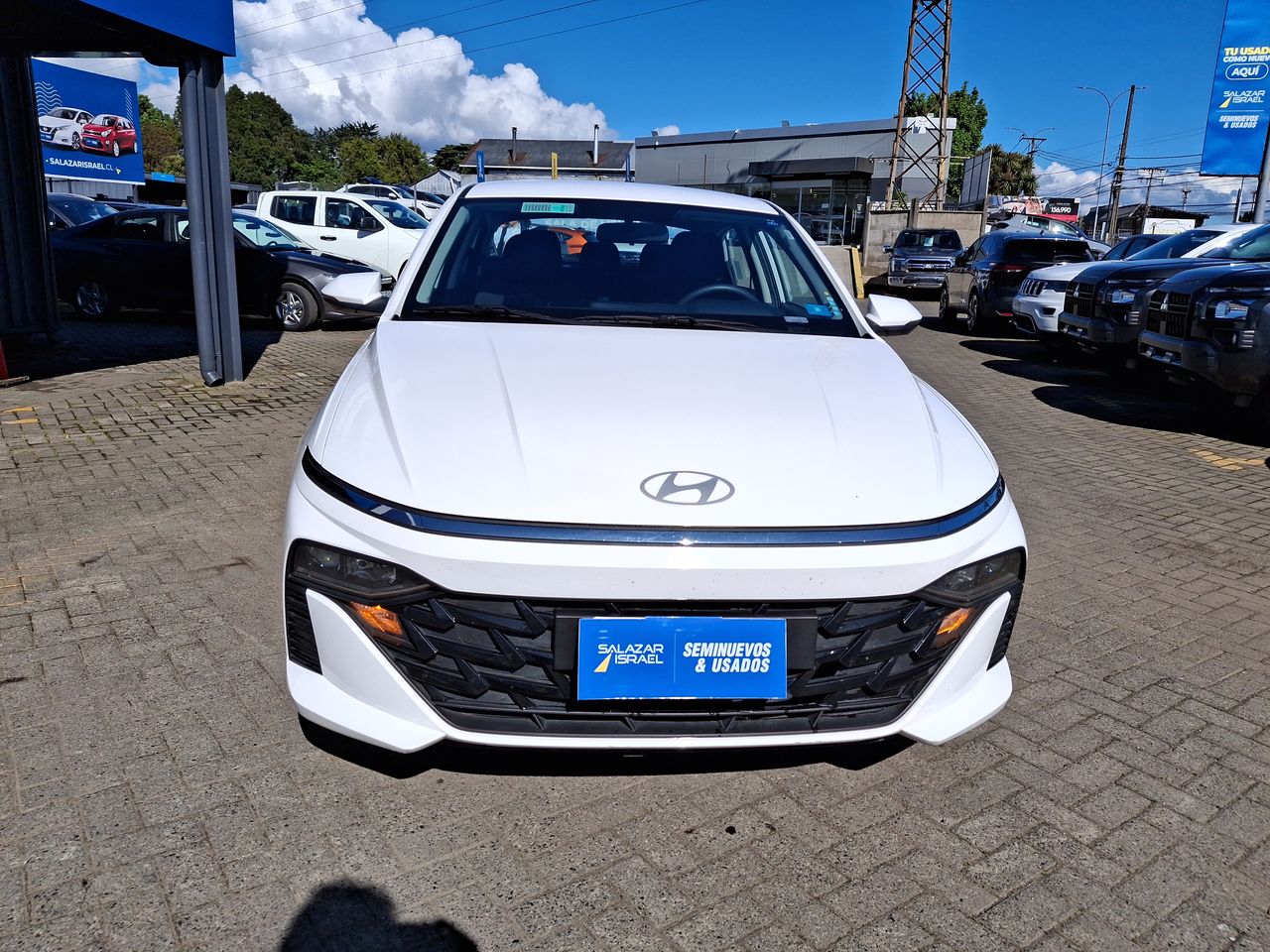 HYUNDAI - 2