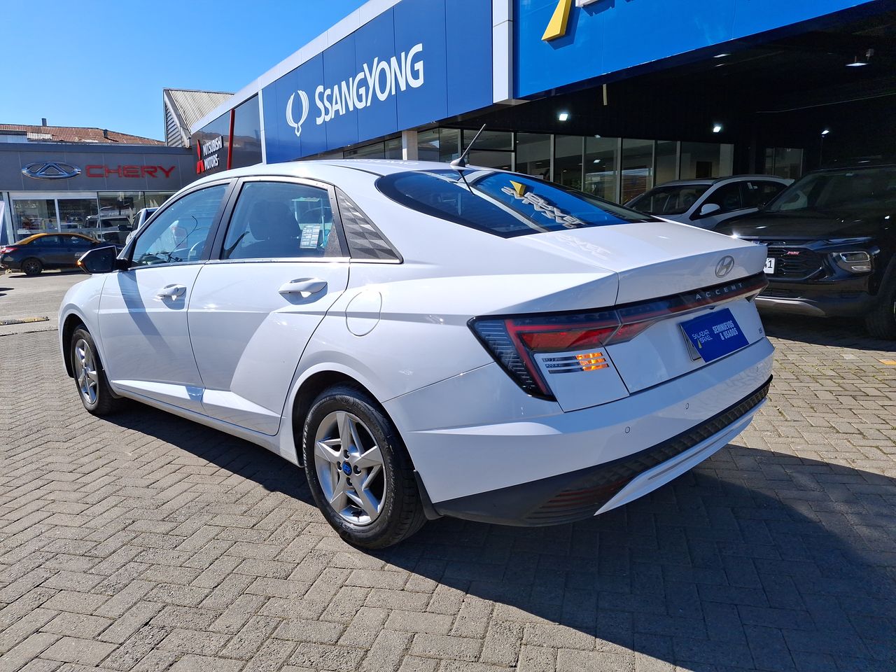 HYUNDAI - 5