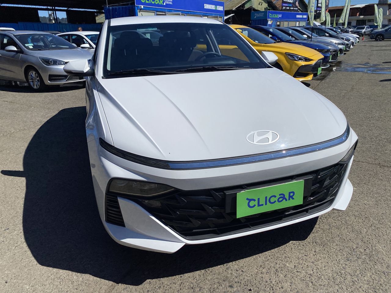 HYUNDAI - 2