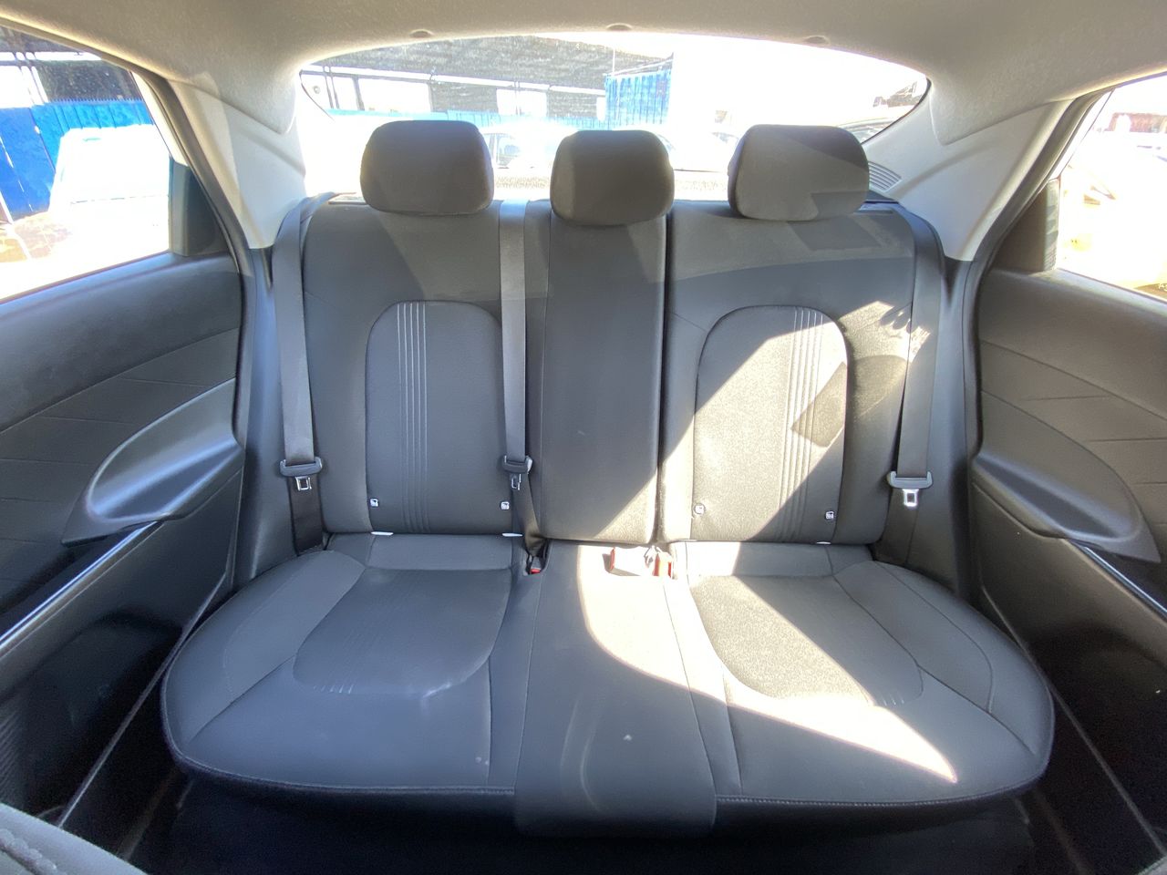 HYUNDAI - 13