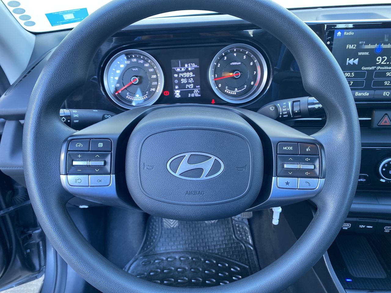 HYUNDAI - 25