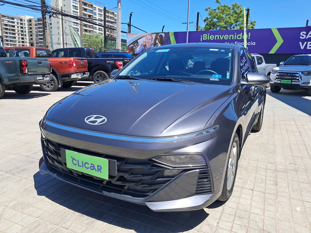 HYUNDAI - 3