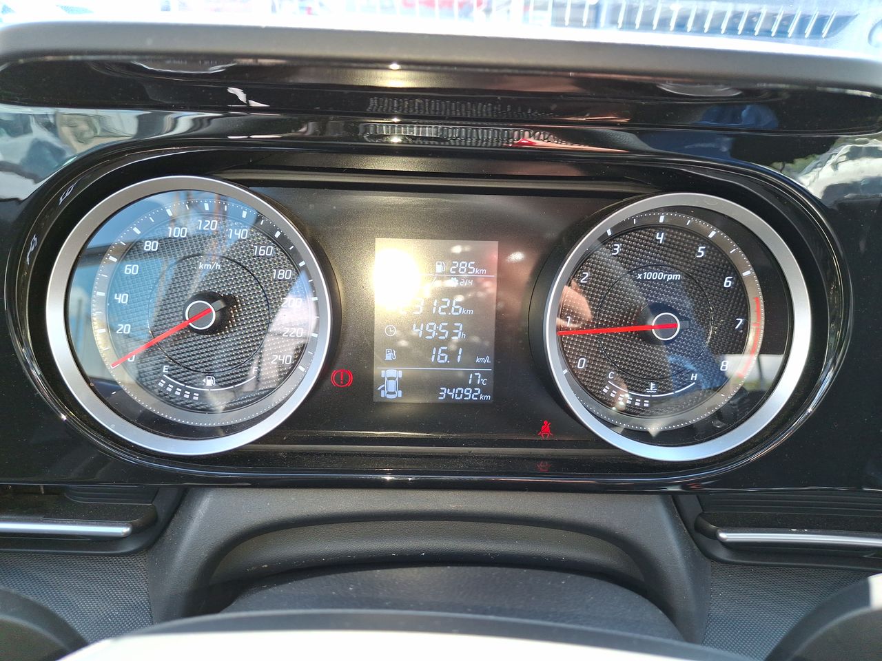 HYUNDAI - 28