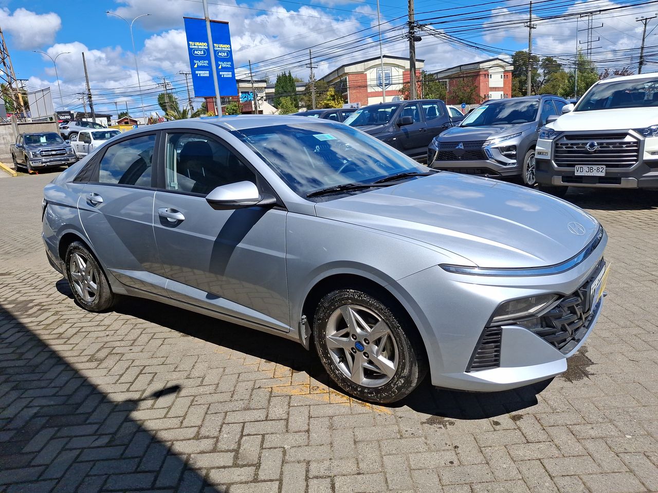 HYUNDAI - 1