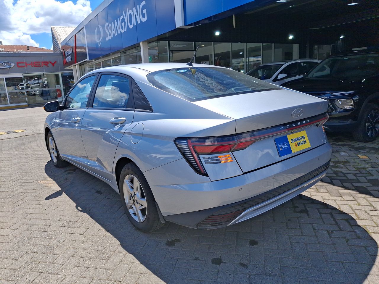 HYUNDAI - 5