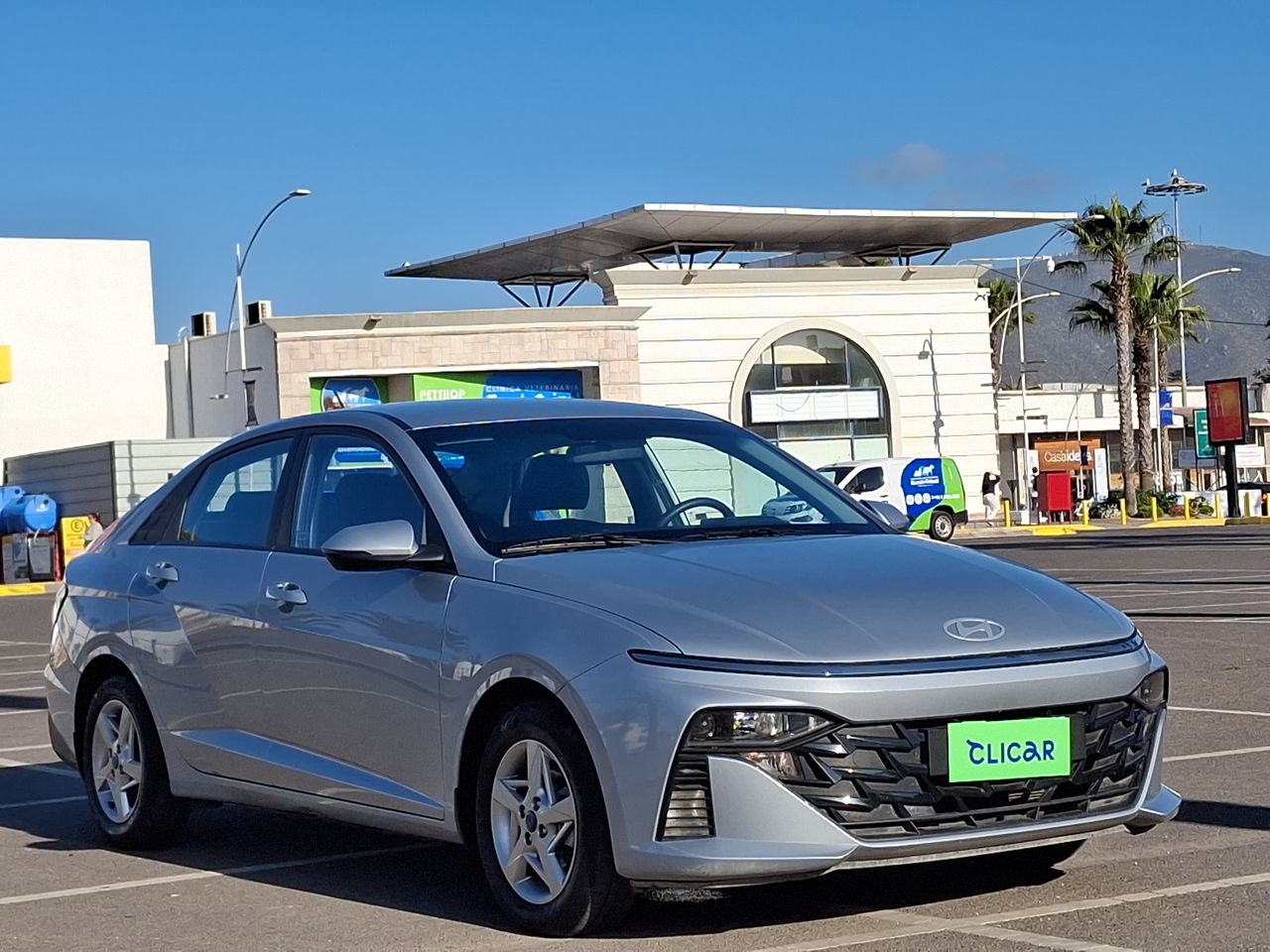 HYUNDAI - 1
