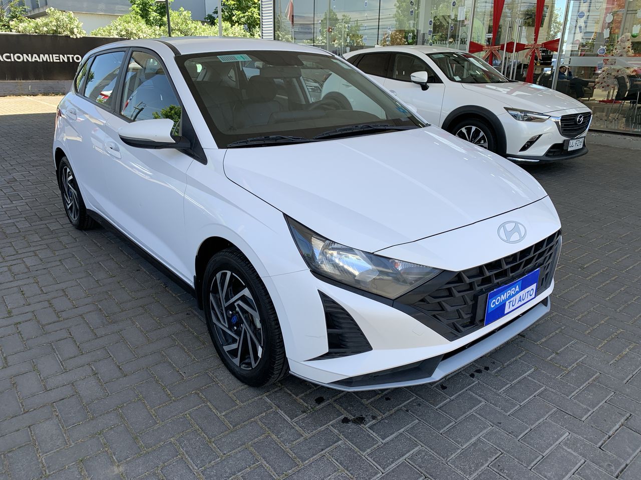 HYUNDAI - 1