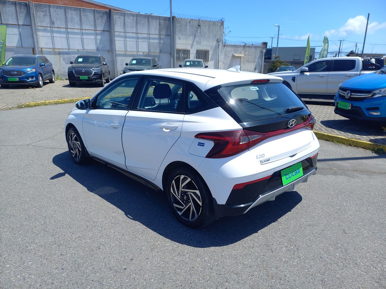 HYUNDAI - 5