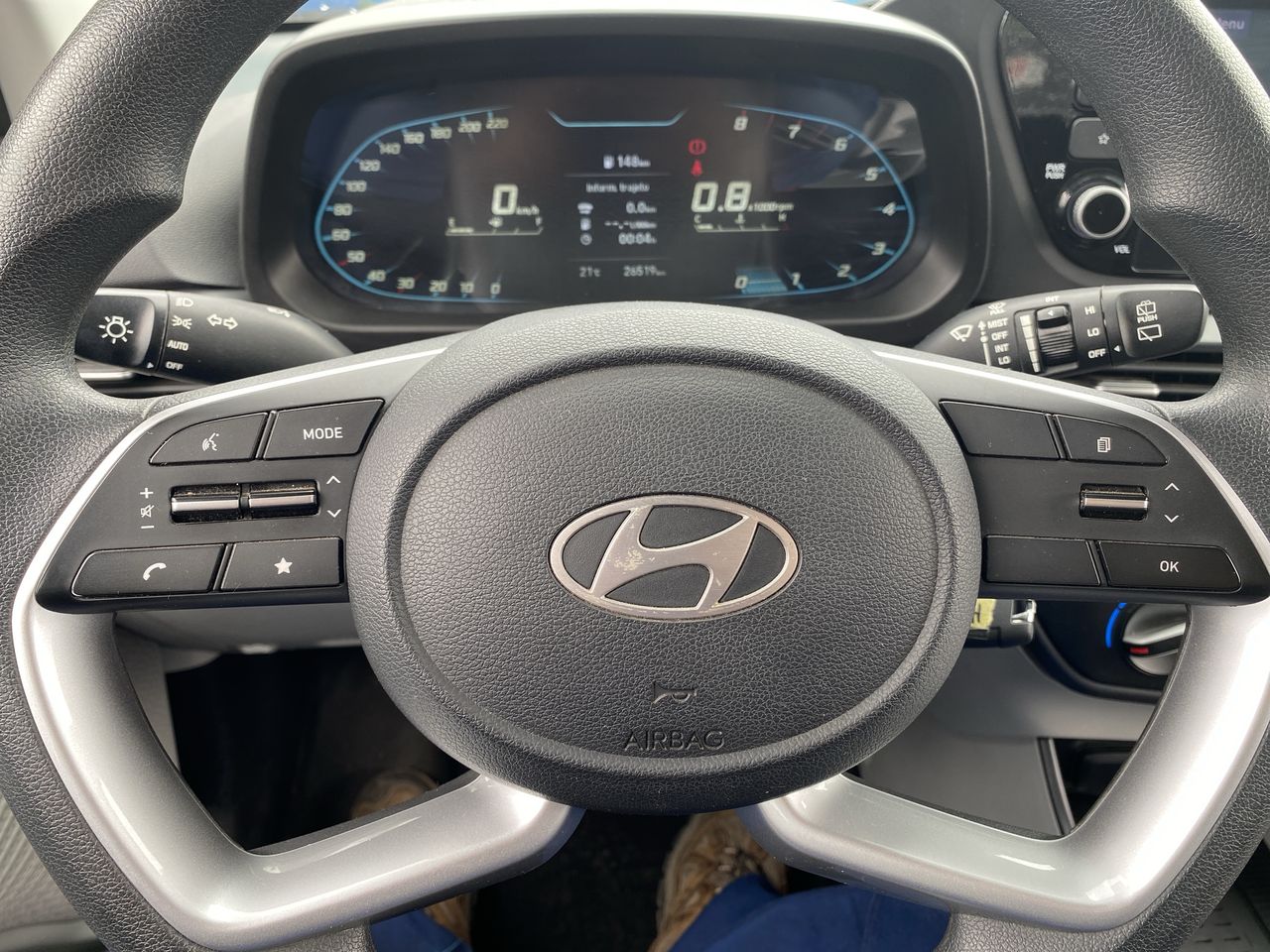 HYUNDAI - 26