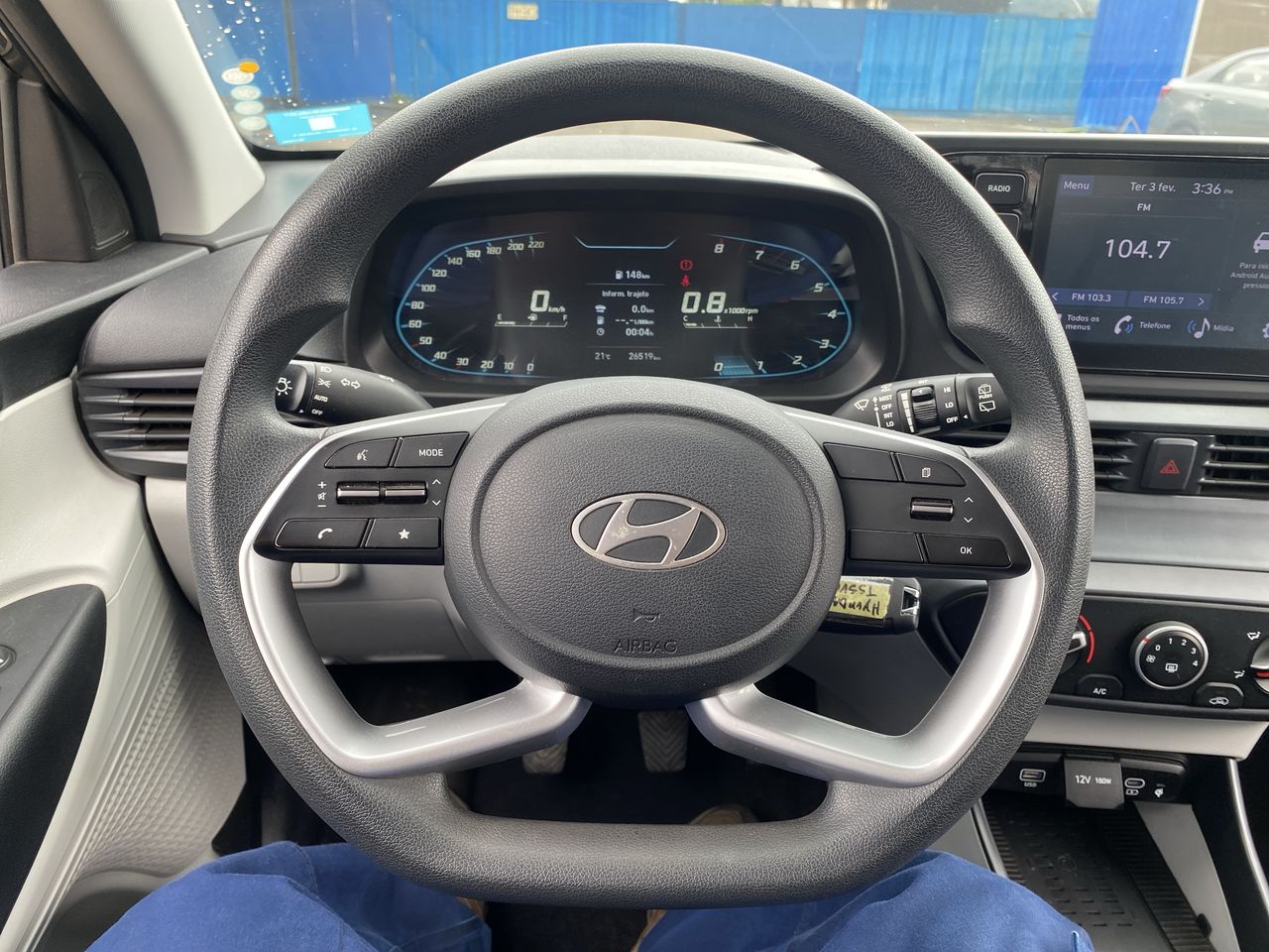 HYUNDAI - 25