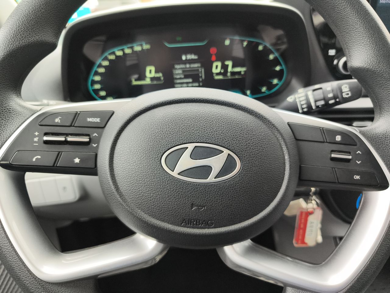 HYUNDAI - 23