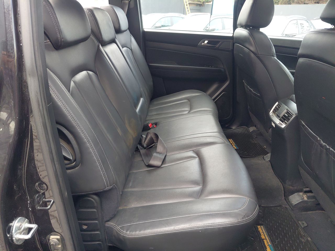 SSANGYONG - 24