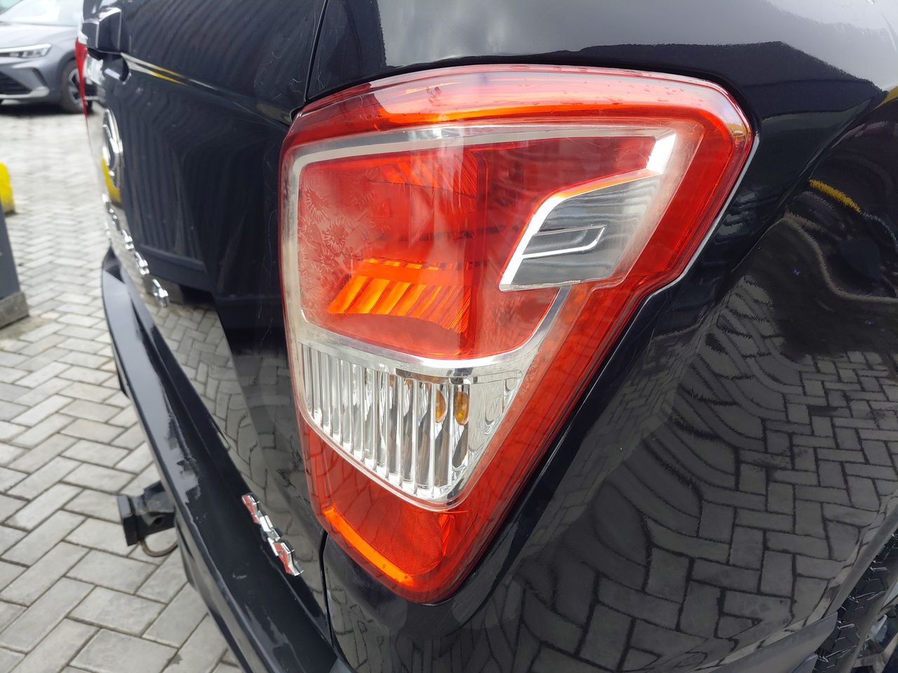 SSANGYONG - 10