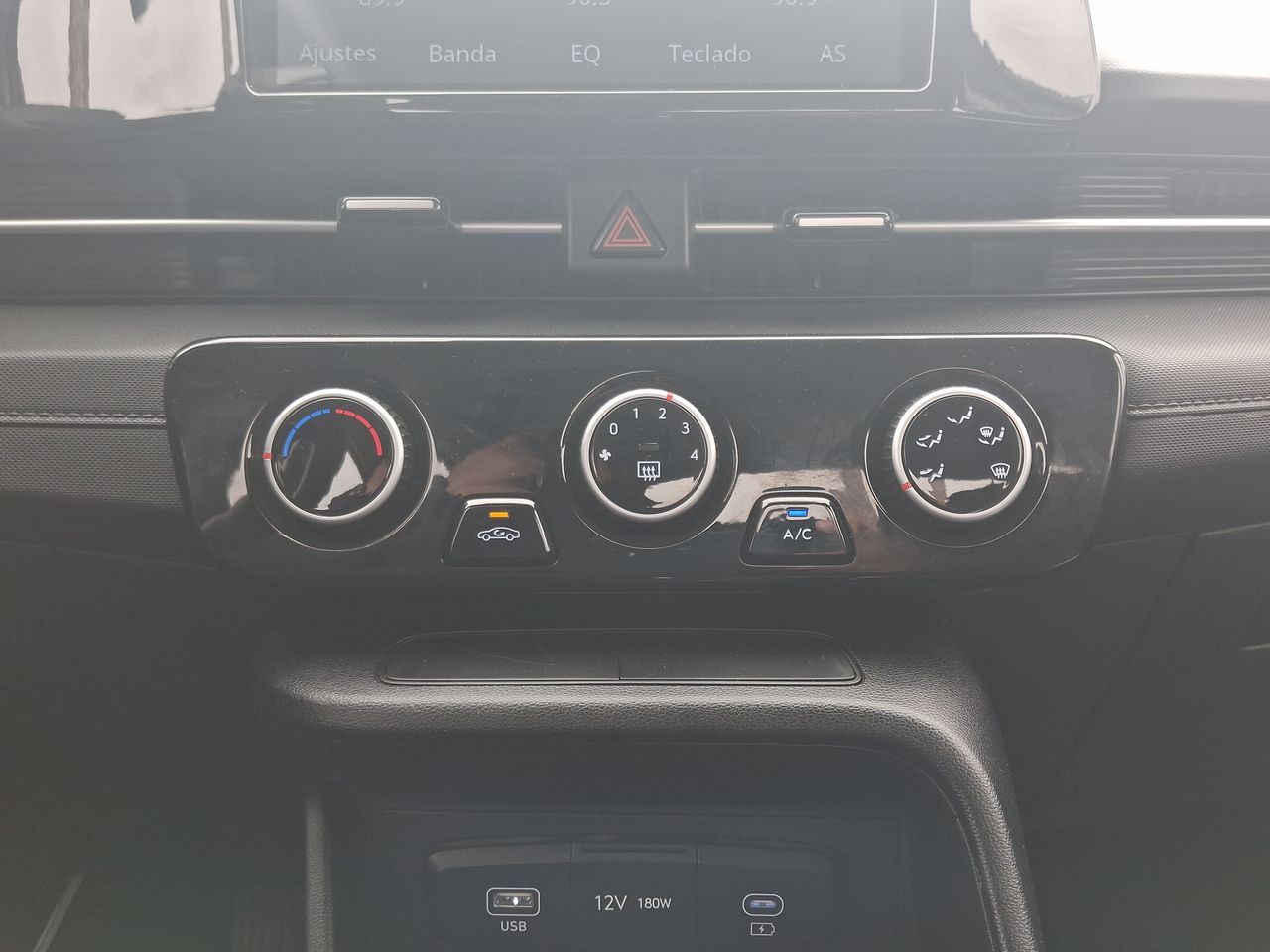 HYUNDAI - 30