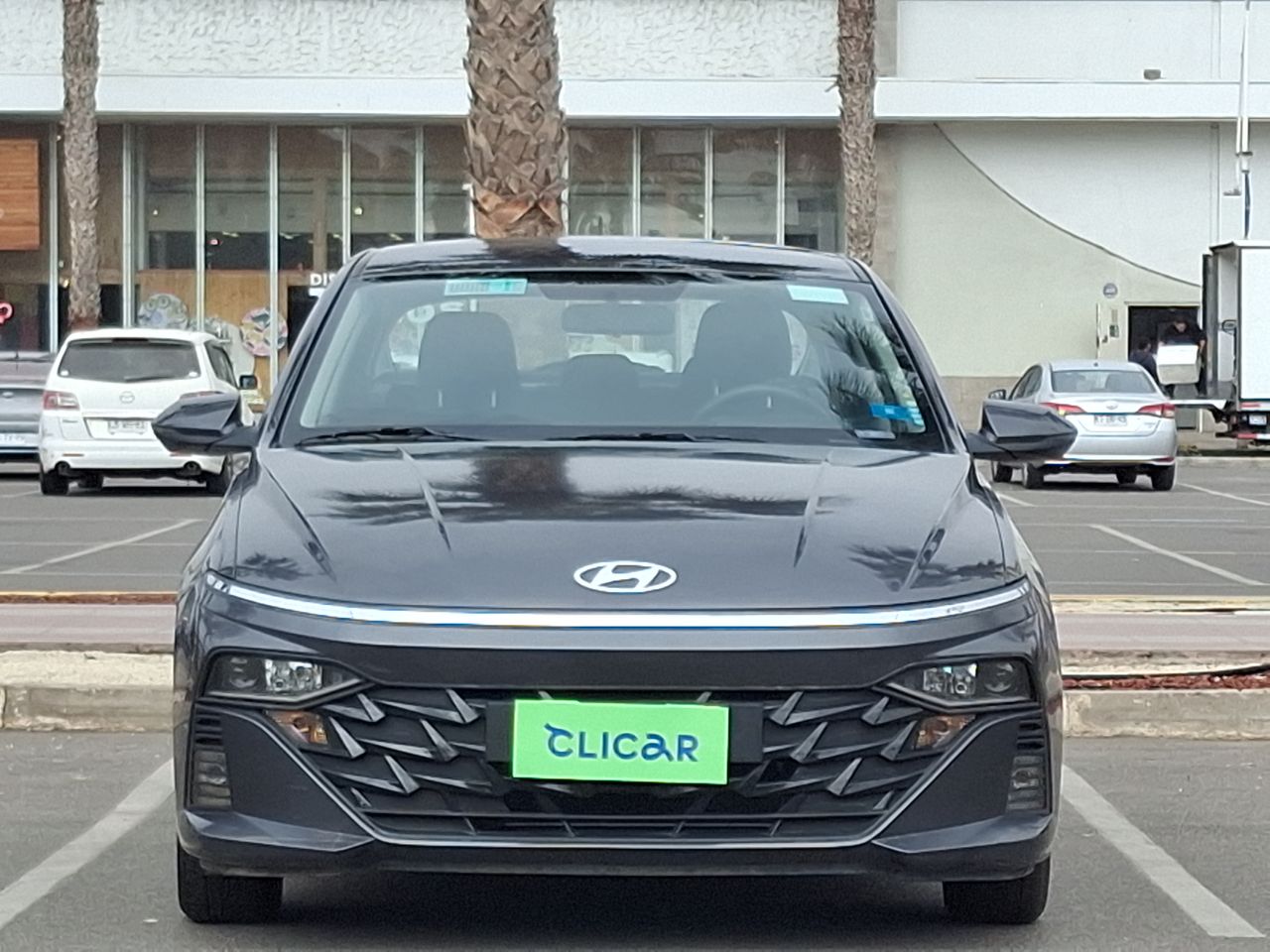 HYUNDAI - 2