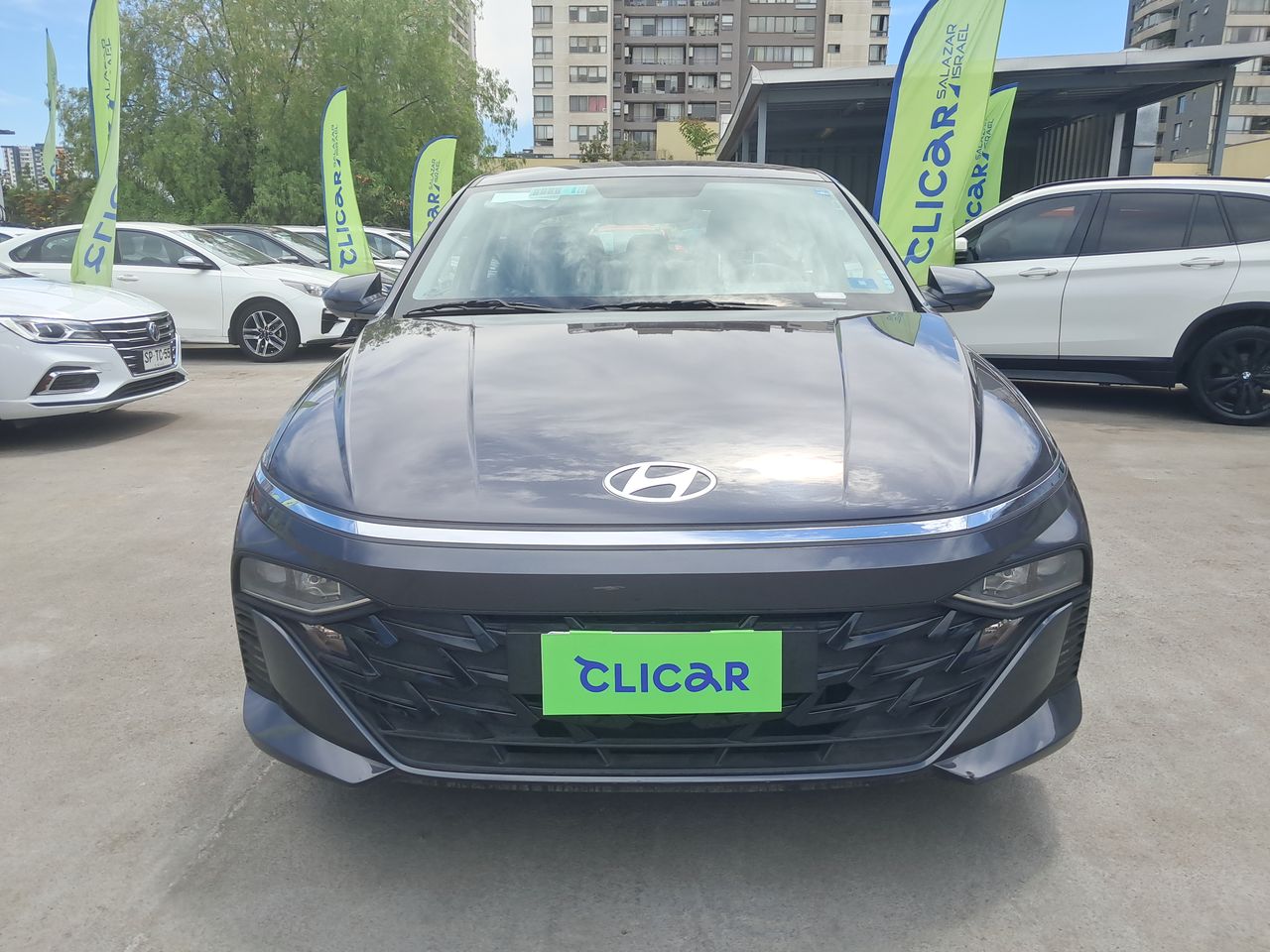 HYUNDAI - 2