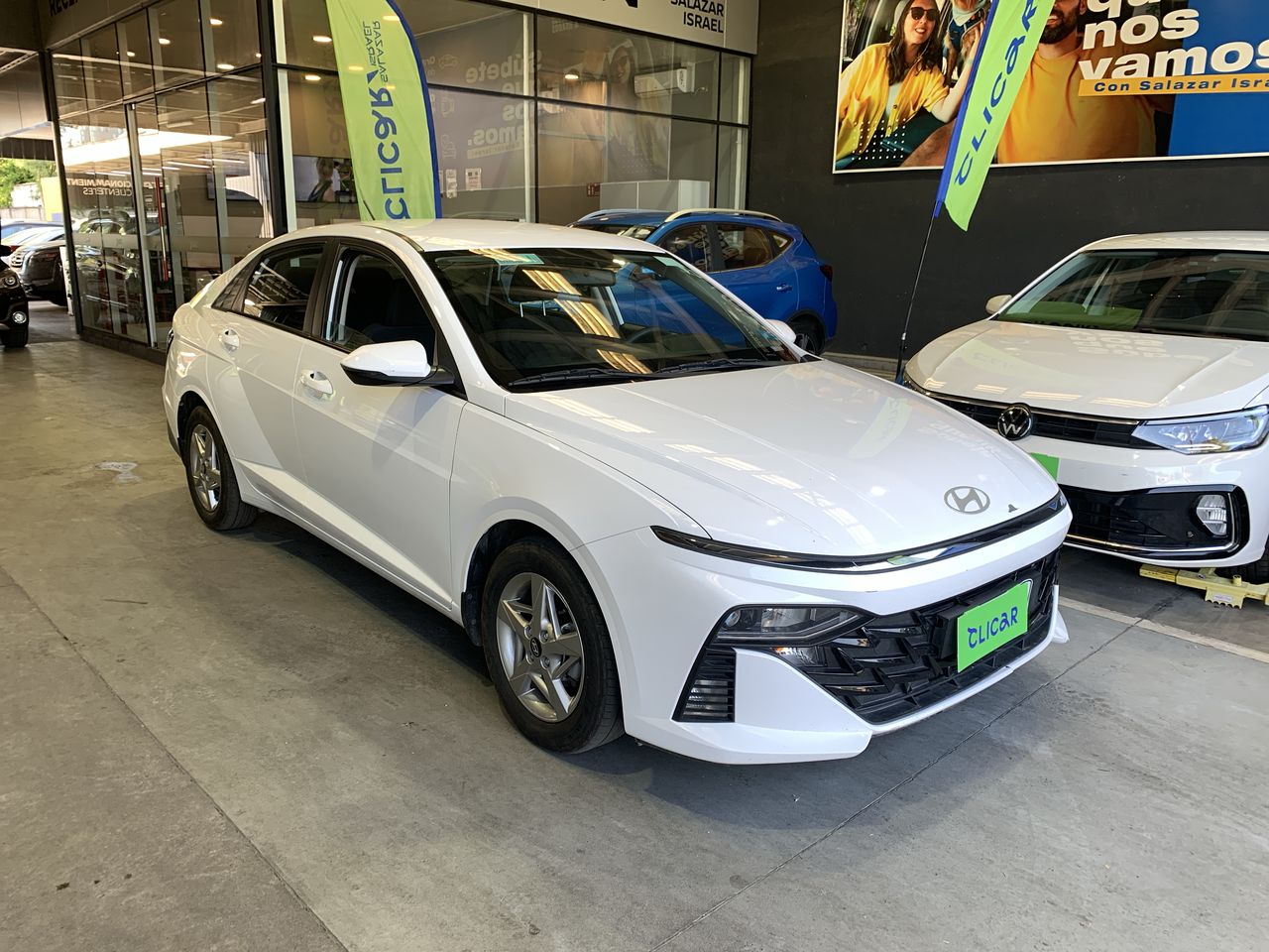 HYUNDAI - 3