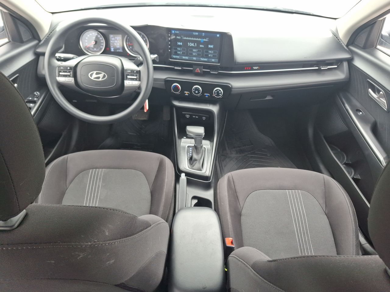HYUNDAI - 31