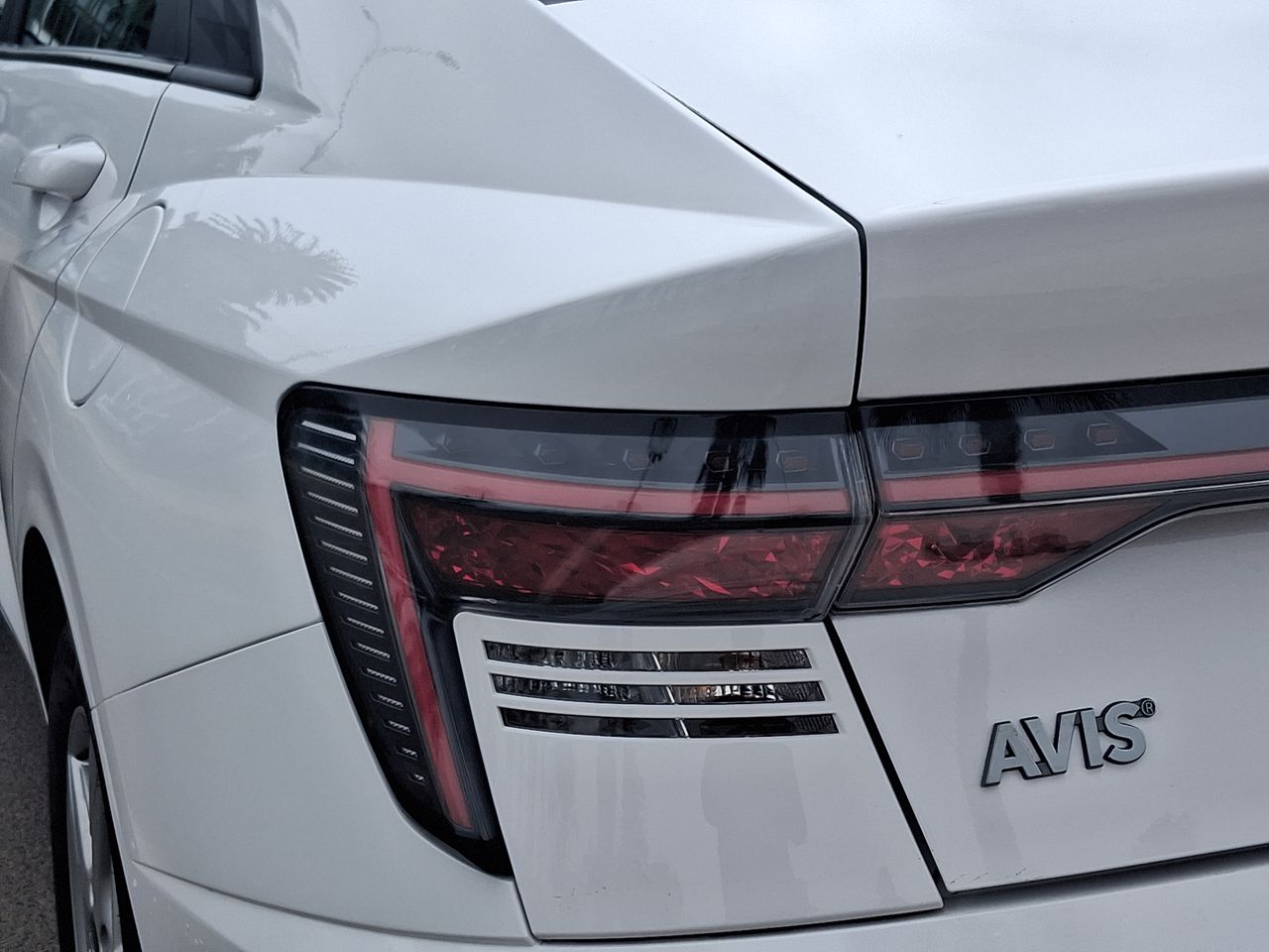 HYUNDAI - 19
