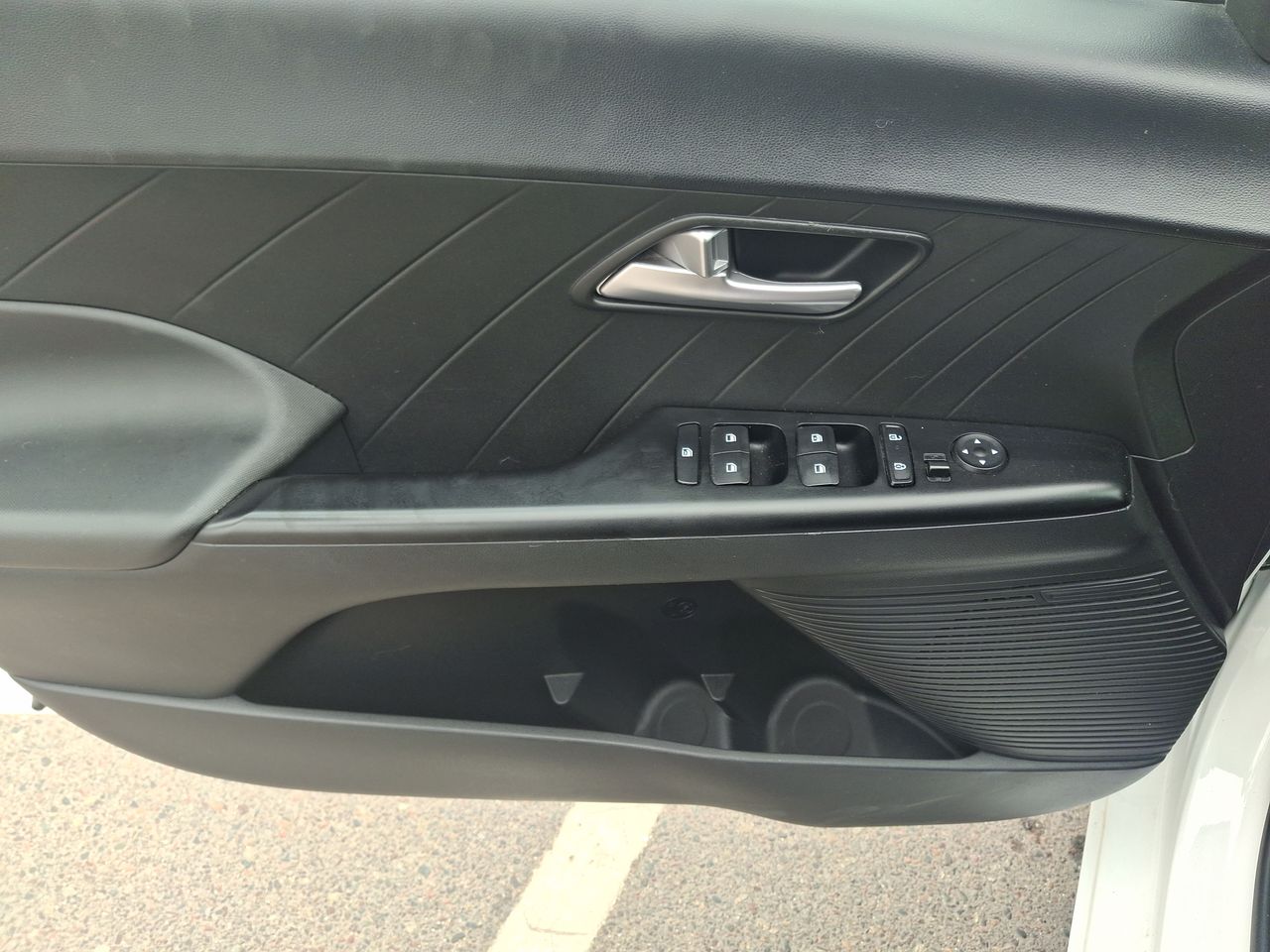 HYUNDAI - 21