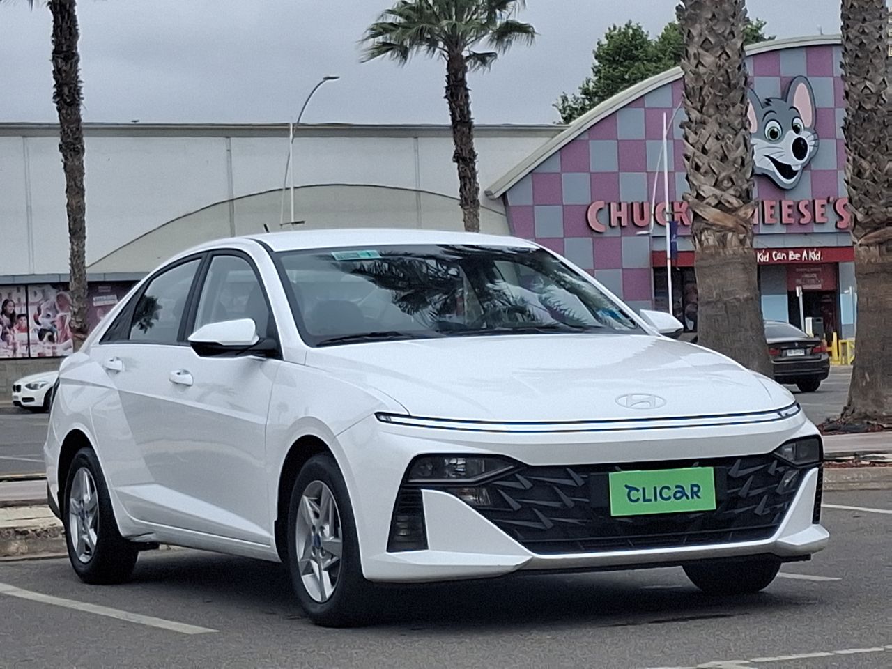 HYUNDAI - 1