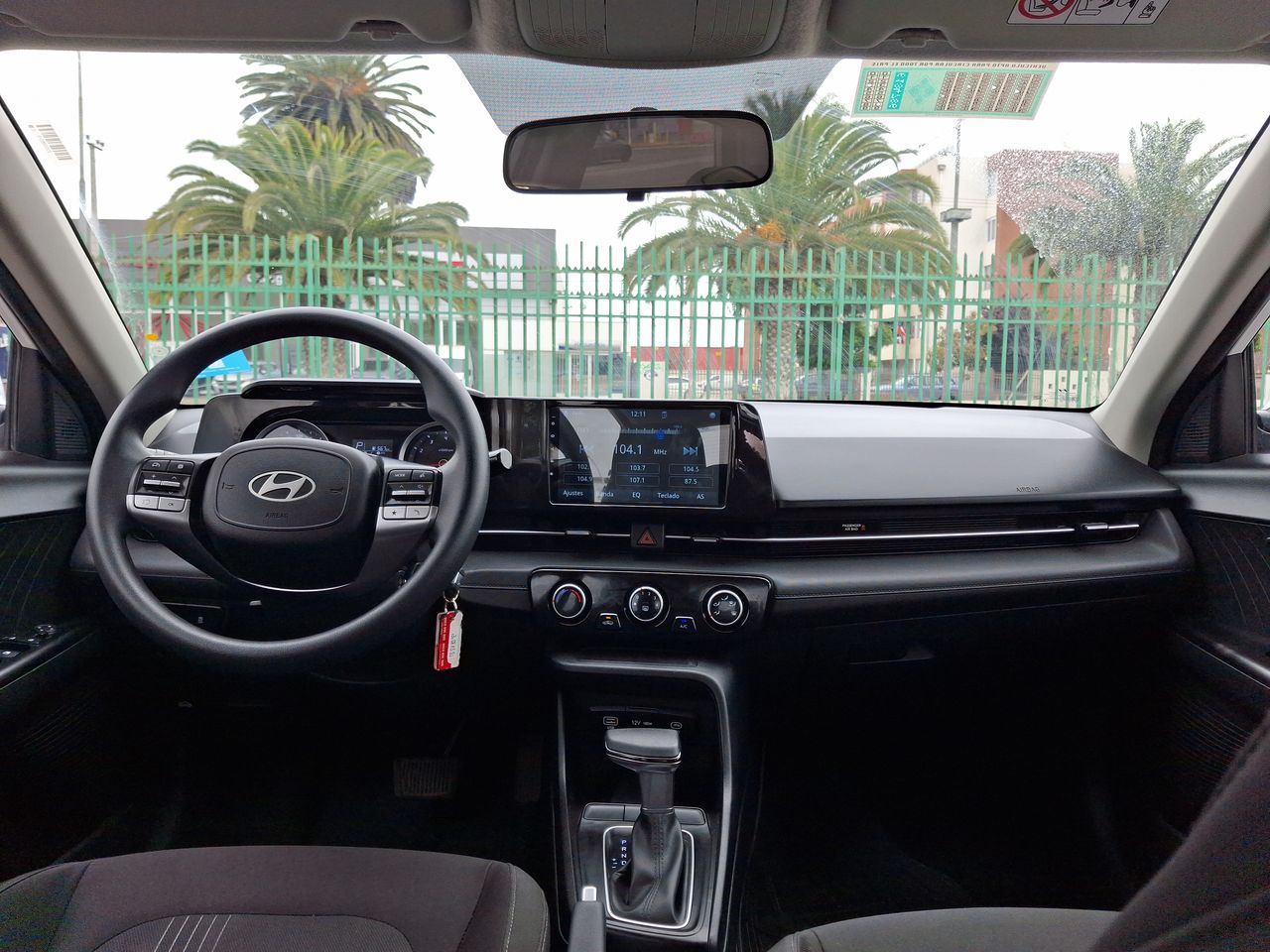 HYUNDAI - 9