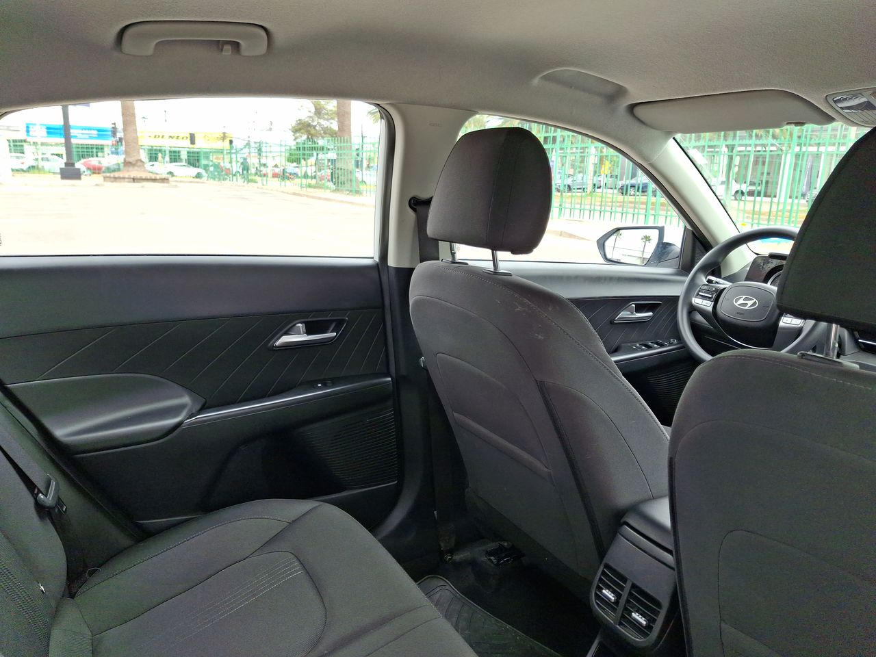 HYUNDAI - 15